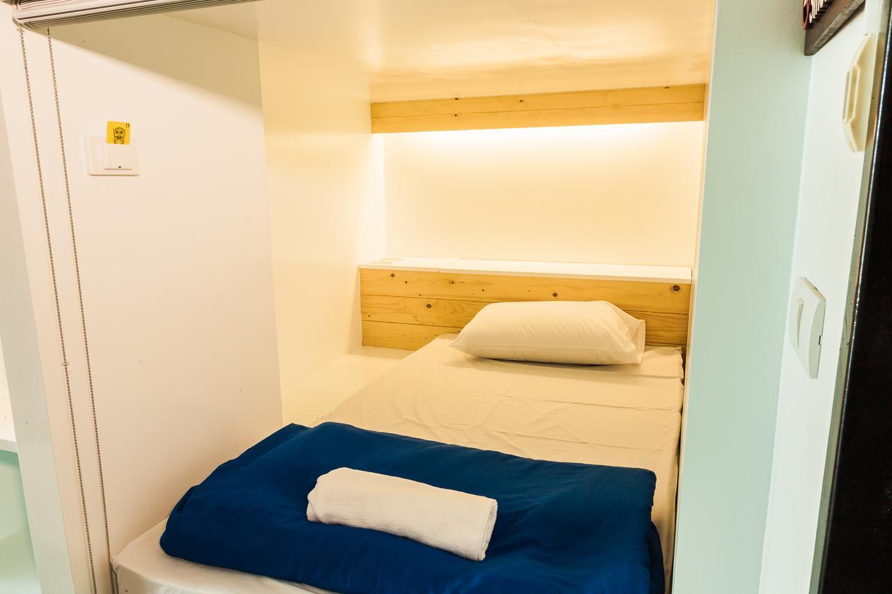 Travel Light Hostel 芭達亞 外观 照片