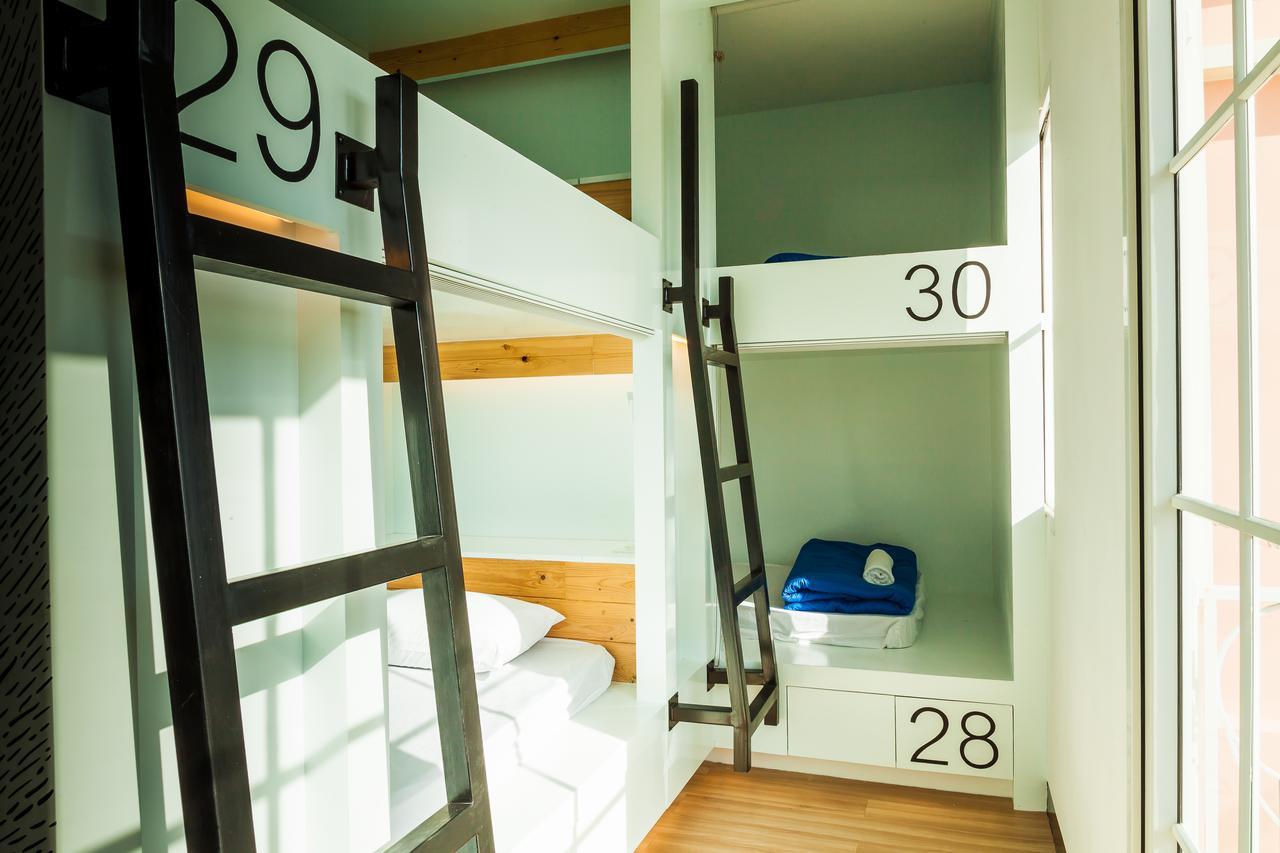Travel Light Hostel 芭達亞 外观 照片