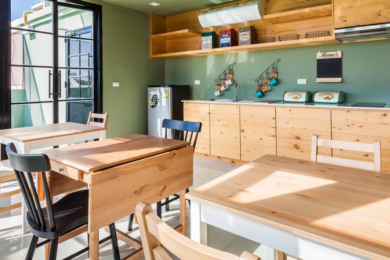 Travel Light Hostel 芭達亞 外观 照片