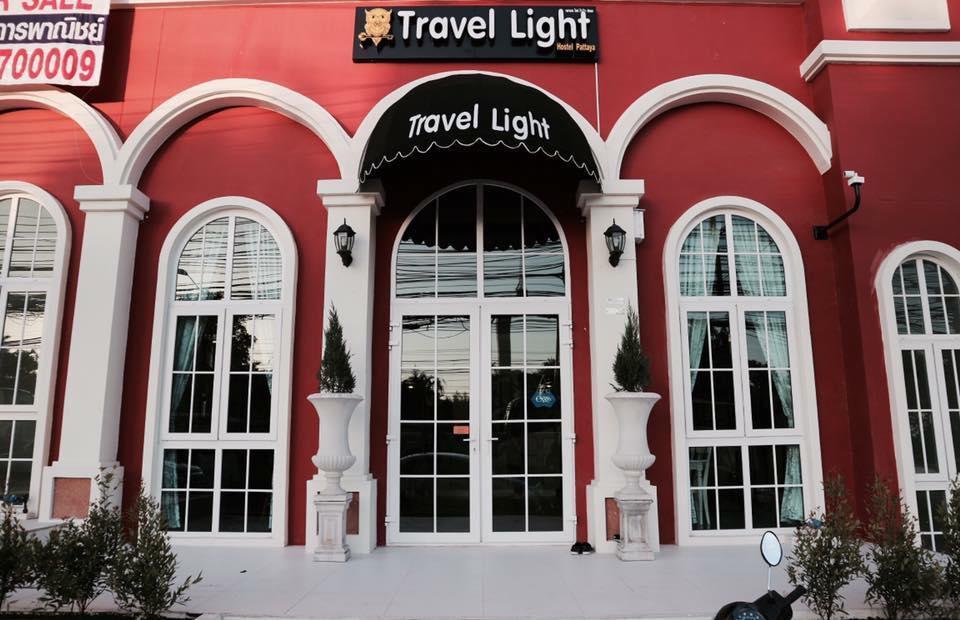 Travel Light Hostel 芭達亞 外观 照片